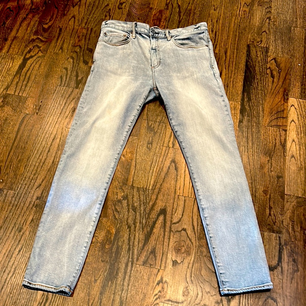 Men’s GAP Medium Wash Jeans Size 34x30 Skinny